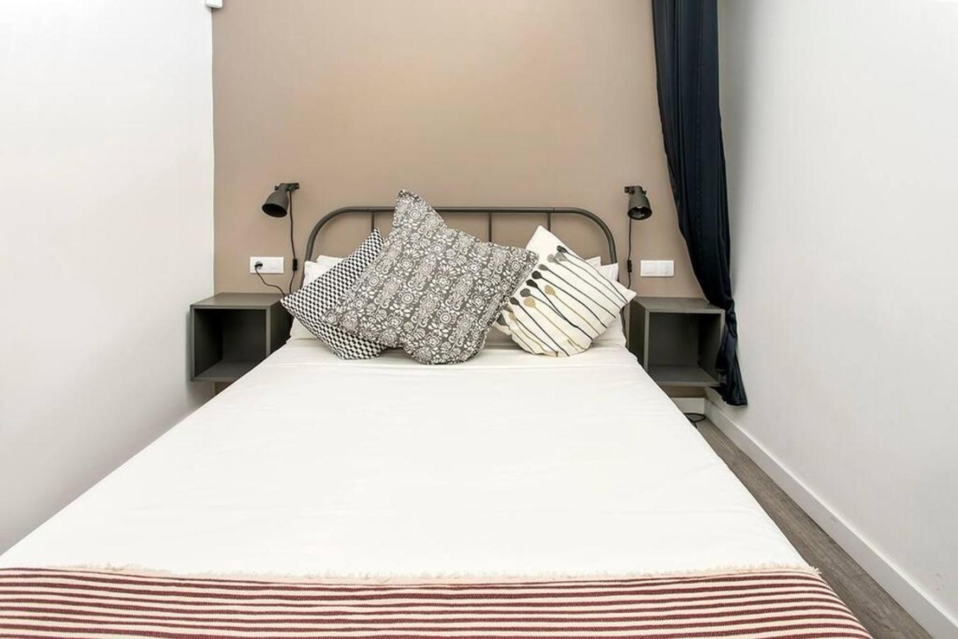 Cozy&New With Terrace Apartment L'Hospitalet de Llobregat Exterior foto